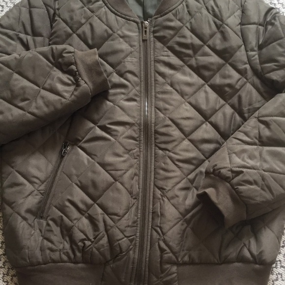 NEW! Quilted Bomber Jacket Olive Small - Picture 8 of 8